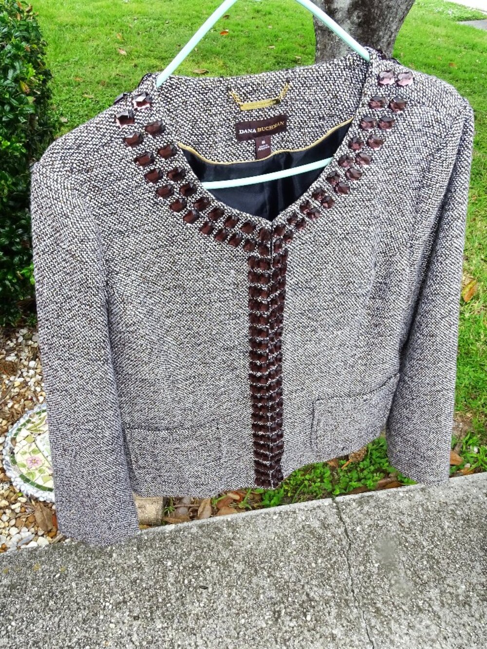 Dana Buchman Women’s Size 16 Brown Tweed Embellished Open Front Blazer Jacket.